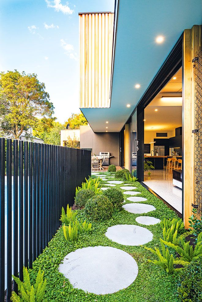 35 Modern “Concrete Walkway” Ideas That Will Elevate Your Yard