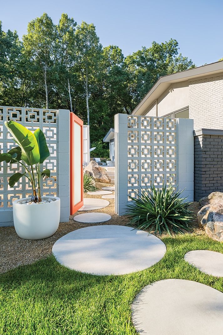 35 Modern “Concrete Walkway” Ideas That Will Elevate Your Yard